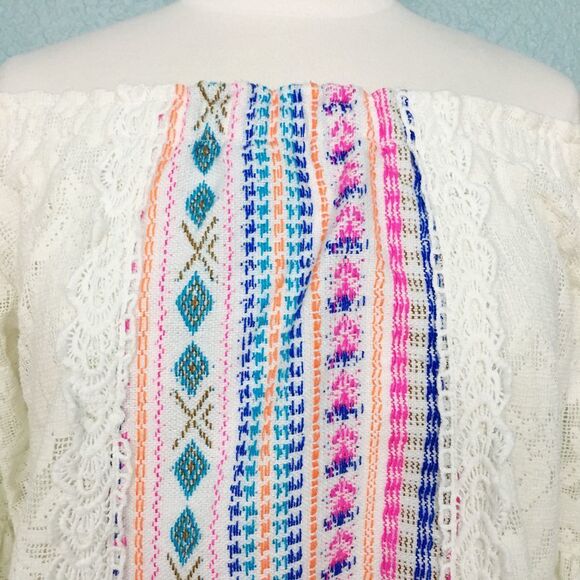 Turquoise Haven Embroidered Layered Lace Top - Picture 2 of 5